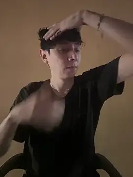 Omaaaaaaa00001 online show from 15, 1, 2025