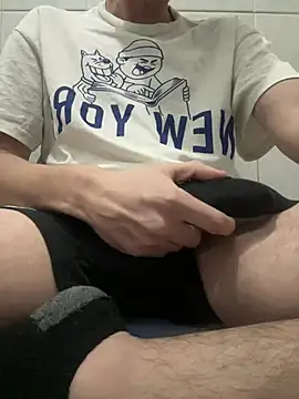 Omaaaaaaa00001 online show from 11, 2, 2025