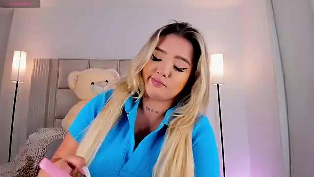 saraamiller  online show from 6, 4, 2026