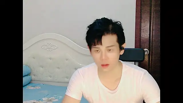 Snapshot of Melvinchina-88 chatting on 4, 7, 2026 Melvinchina-88 online show from 4, 7, 2026