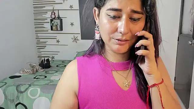 alinabozz1 online show from 3, 10, 2025