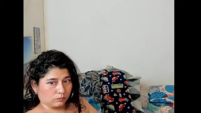 Snapshot of alinabozz1 chatting on 21, 5, 2026 alinabozz1 online show from 21, 5, 2026