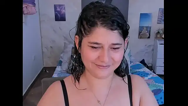 Snapshot of alinabozz1 chatting on 8, 5, 2026 alinabozz1 online show from 8, 5, 2026