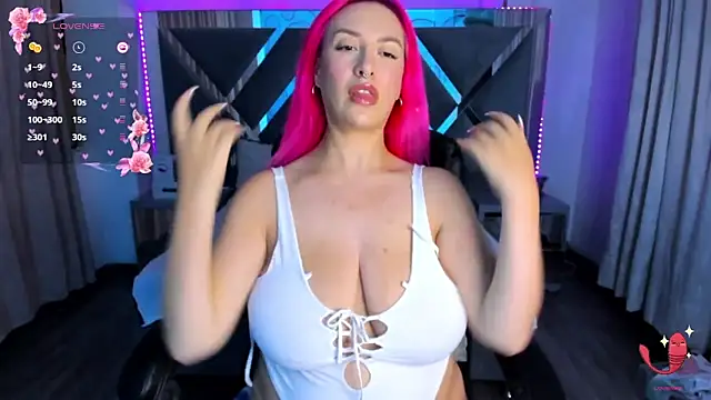 Snapshot of Malala_18 chatting on 15, 4, 2026 Malala 18 online show from 15, 4, 2026