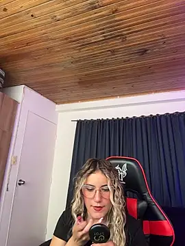 Snapshot of Keyth_clement chatting on 17, 6, 2026 Keyth clement online show from 17, 6, 2026