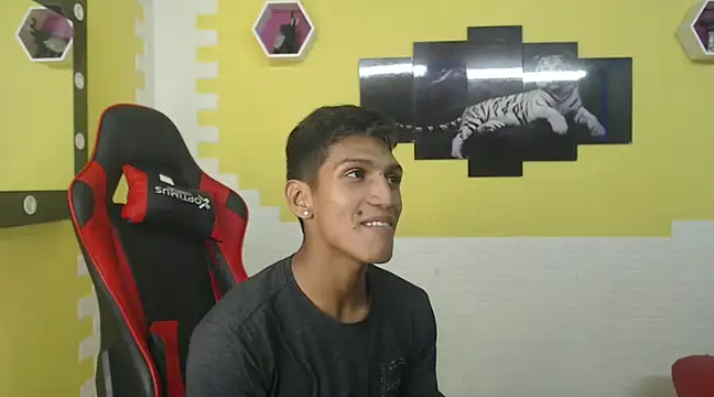 mau elixxx online show from 24, 12, 2024