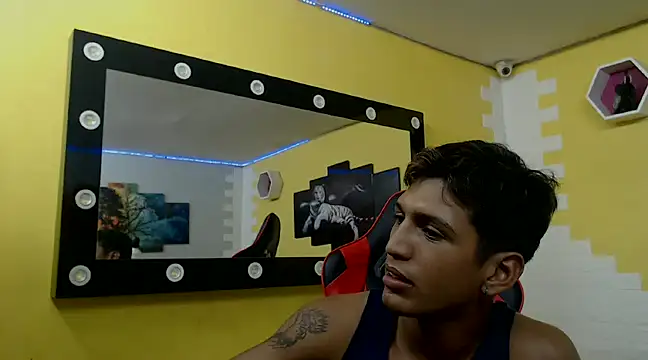 mau elixxx online show from 14, 1, 2025