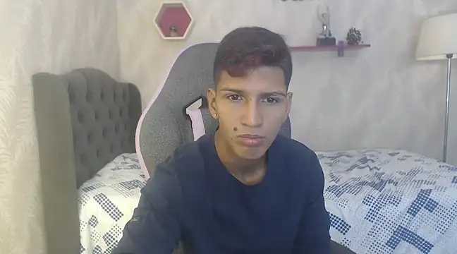 mau elixxx online show from 27, 12, 2024