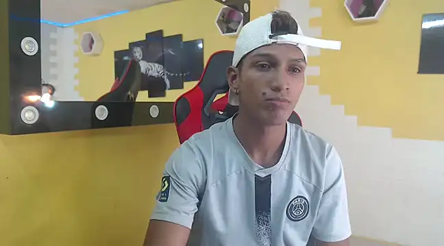 mau elixxx online show from 16, 1, 2025