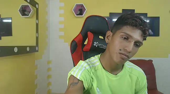 mau elixxx online show from 5, 1, 2025