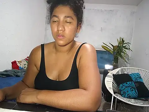 Snapshot of bellacrespalatina chatting on 7, 2, 2026 bellacrespalatina online show from 7, 2, 2026