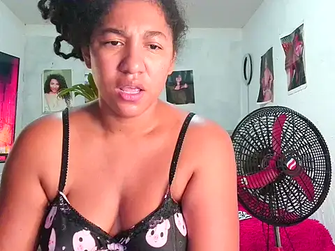 Snapshot of bellacrespalatina chatting on 9, 5, 2026 bellacrespalatina online show from 9, 5, 2026