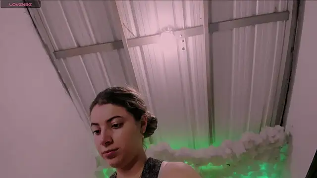 Lauu G online show from 27, 2, 2025