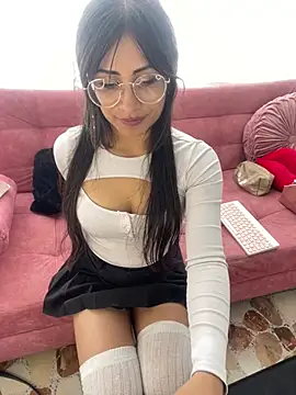 Snapshot of Jade_Zephyra chatting on 2, 3, 2026 Jade Zephyra online show from 2, 3, 2026