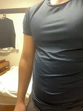 YU-KI00 online show from 28, 10, 2025