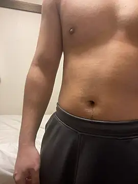 YU-KI00 online show from 29, 11, 2025