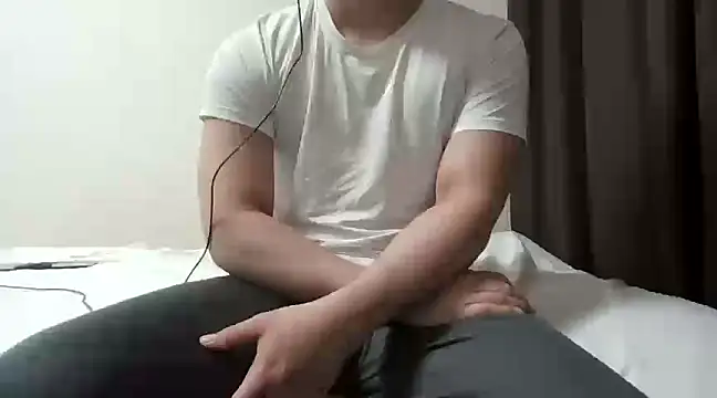 YU-KI00 online show from 23, 3, 2025