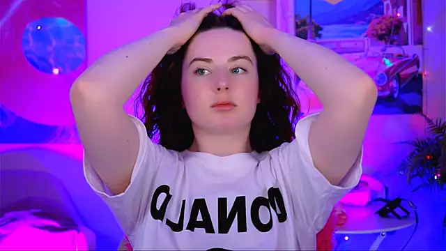 AnnTerry  online show from 27, 10, 2025