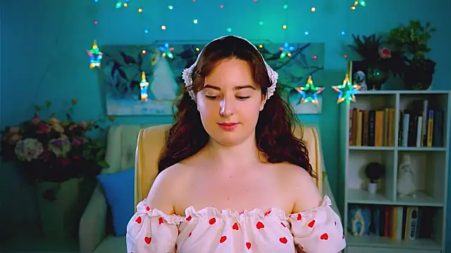 AnnTerry  online show from 5, 12, 2025