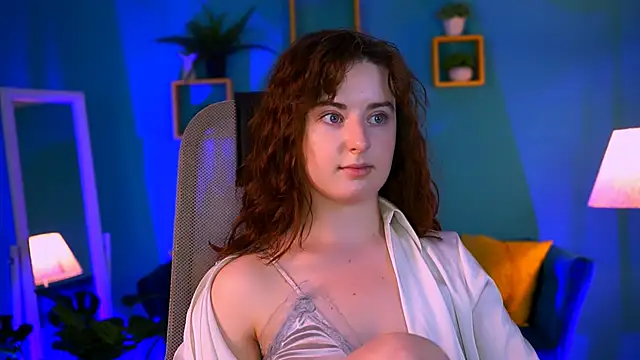 AnnTerry  online show from 5, 10, 2025