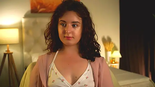 AnnTerry  online show from 10, 9, 2025