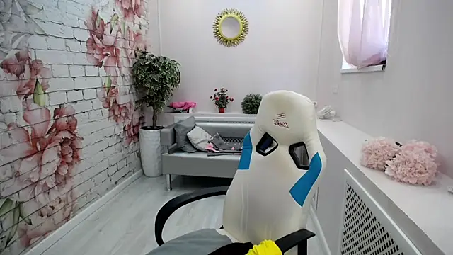 Cutie Asya online show from 6, 10, 2025