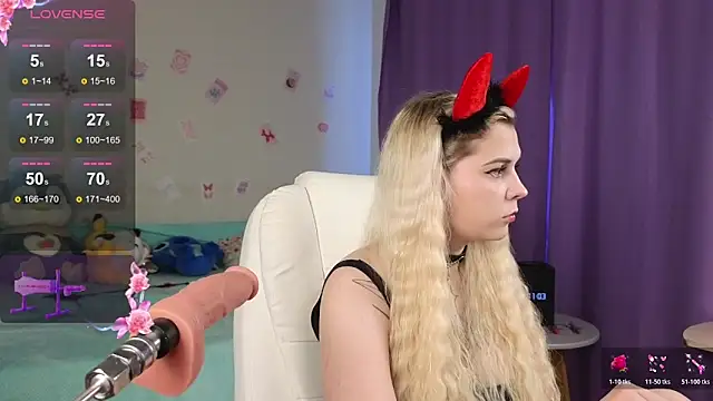 Kate Legend online show from 15, 11, 2025