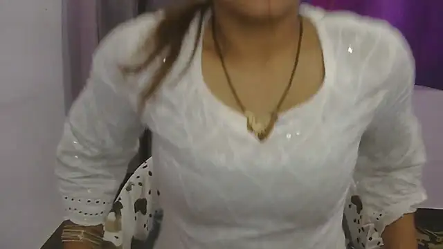 cutie-taara online show from 1, 10, 2025