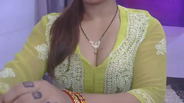 cutie-taara online show from 19, 9, 2025