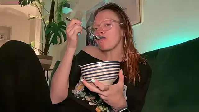 MelodyRoseUk online show from 28, 3, 2026