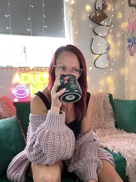 MelodyRoseUk online show from 13, 9, 2025