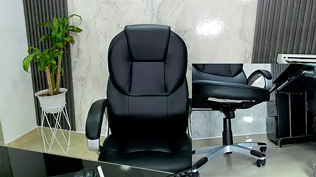 kimberly  online show from 25, 10, 2025