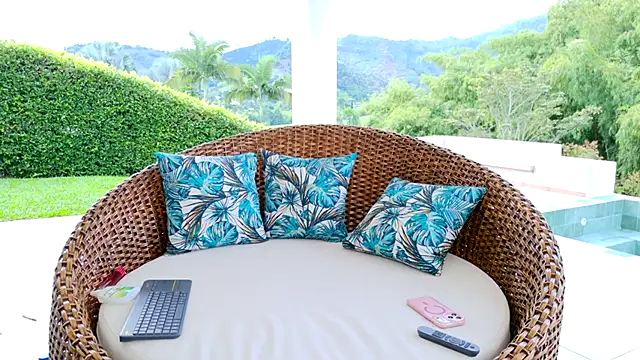 kimberly  online show from 19, 12, 2025