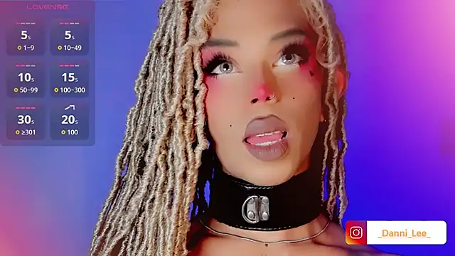 DanniLee  online show from 25, 10, 2025