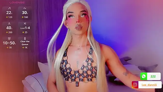 DanniLee  online show from 7, 3, 2026