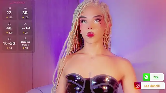 DanniLee  online show from 19, 3, 2026