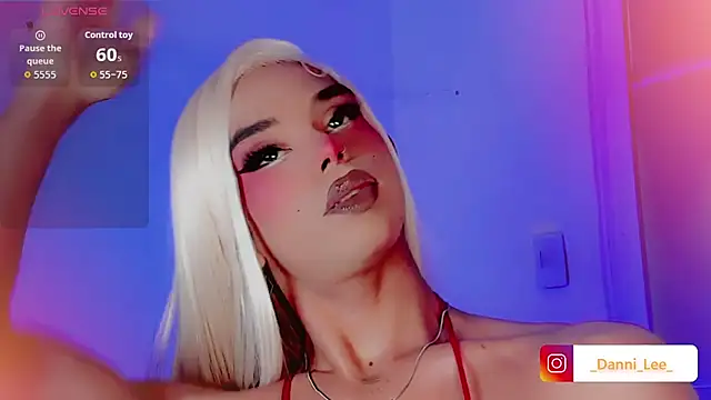 DanniLee  online show from 24, 11, 2025