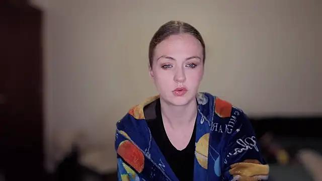 ENGLISHEMILY 69 online show from 9, 1, 2026