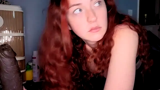 ENGLISHEMILY 69 online show from 7, 10, 2025