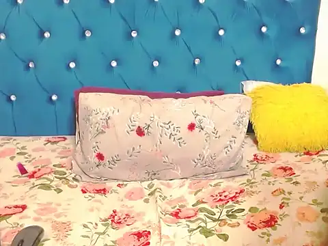 SexinessBae online show from 6, 10, 2025