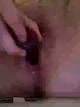 Ginger1123 online show from 17, 12, 2024