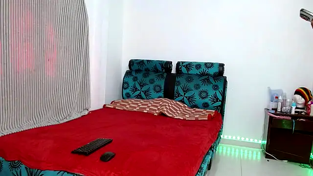 carolanyi online show from 23, 2, 2026