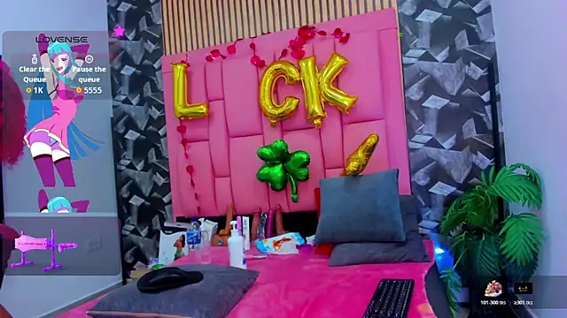 Brithanyslim online show from 18, 3, 2026