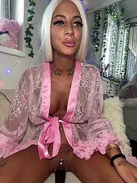 Snapshot of mrs_skinny_goddess chatting on 26, 6, 2026 mrs skinny goddess online show from 26, 6, 2026
