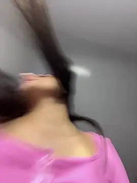 EmySofia online show from 22, 7, 2026