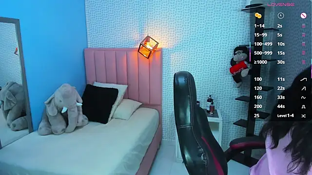 DENISERICHARD2 online show from 24, 9, 2025