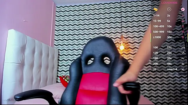 DENISERICHARD2 online show from 21, 11, 2025