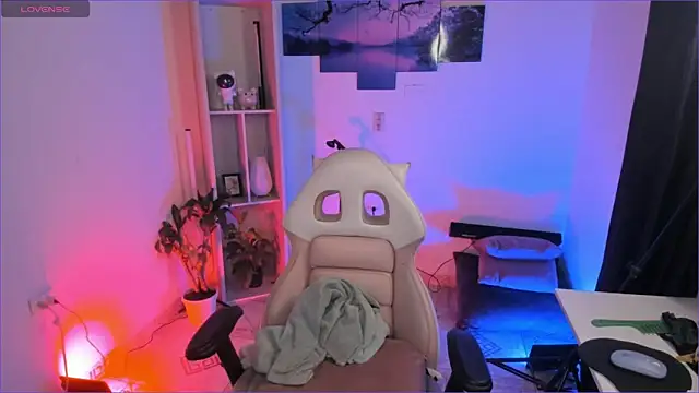 odelei online show from 5, 11, 2025