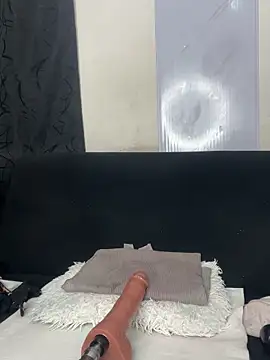 chiquimaturesexy online show from 9, 4, 2026