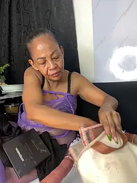 chiquimaturesexy online show from 19, 3, 2026